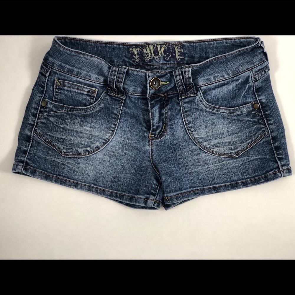 TRUCE JUNIORS SIZE 9 Denim Jean BOOTY Shorts